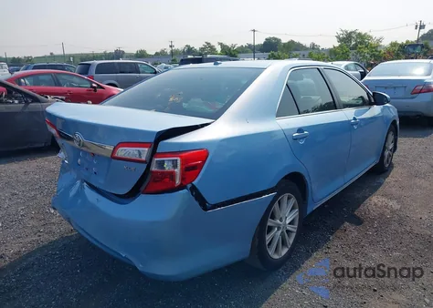 2012 Toyota Camry Se/Le/Xle z USA, uszkodzony, nr VIN 4T1BF1FK1CU613923